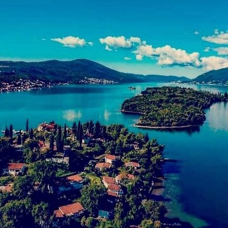 Apartmani Bekonja Тиват Экстерьер фото