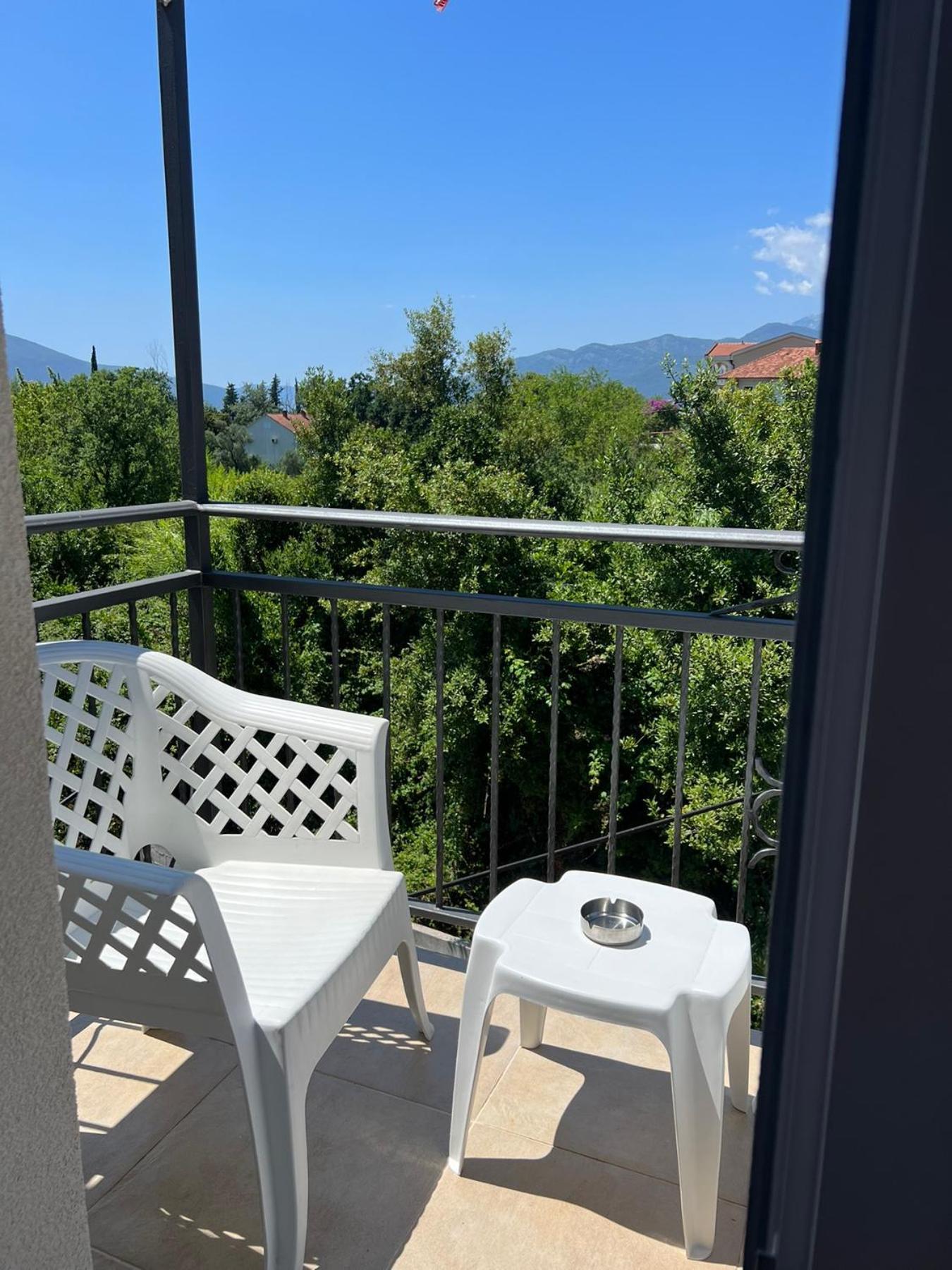 Apartmani Bekonja Тиват Номер фото