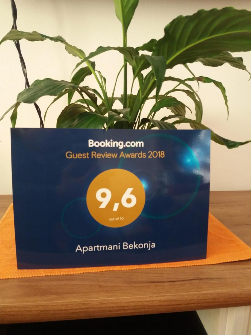 Apartmani Bekonja Тиват Экстерьер фото